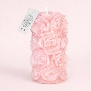 NWT Gorgeous‎ Light Pink Rose Candle (Made in Italy)